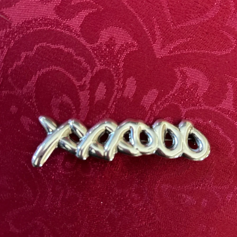 Tiffany& Co. Paloma Picasso XOXO  Pin - Picture 2 of 4